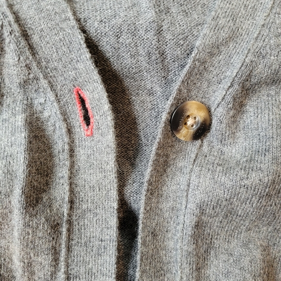 Hollister Sweater vest - Picture 6 of 11